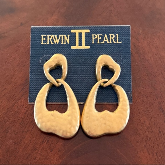 Vintage NOS Erwin Pearl Abstract Heart Dangle Drop Earrings; Gold Tone; 2” - Picture 11 of 11